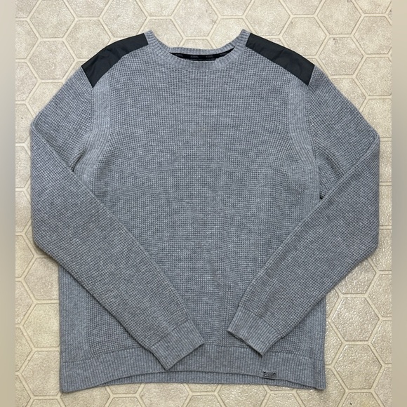Men's XL KUHL Evader Merino Wool Organic Cotton Technicol Hybrid Sweater